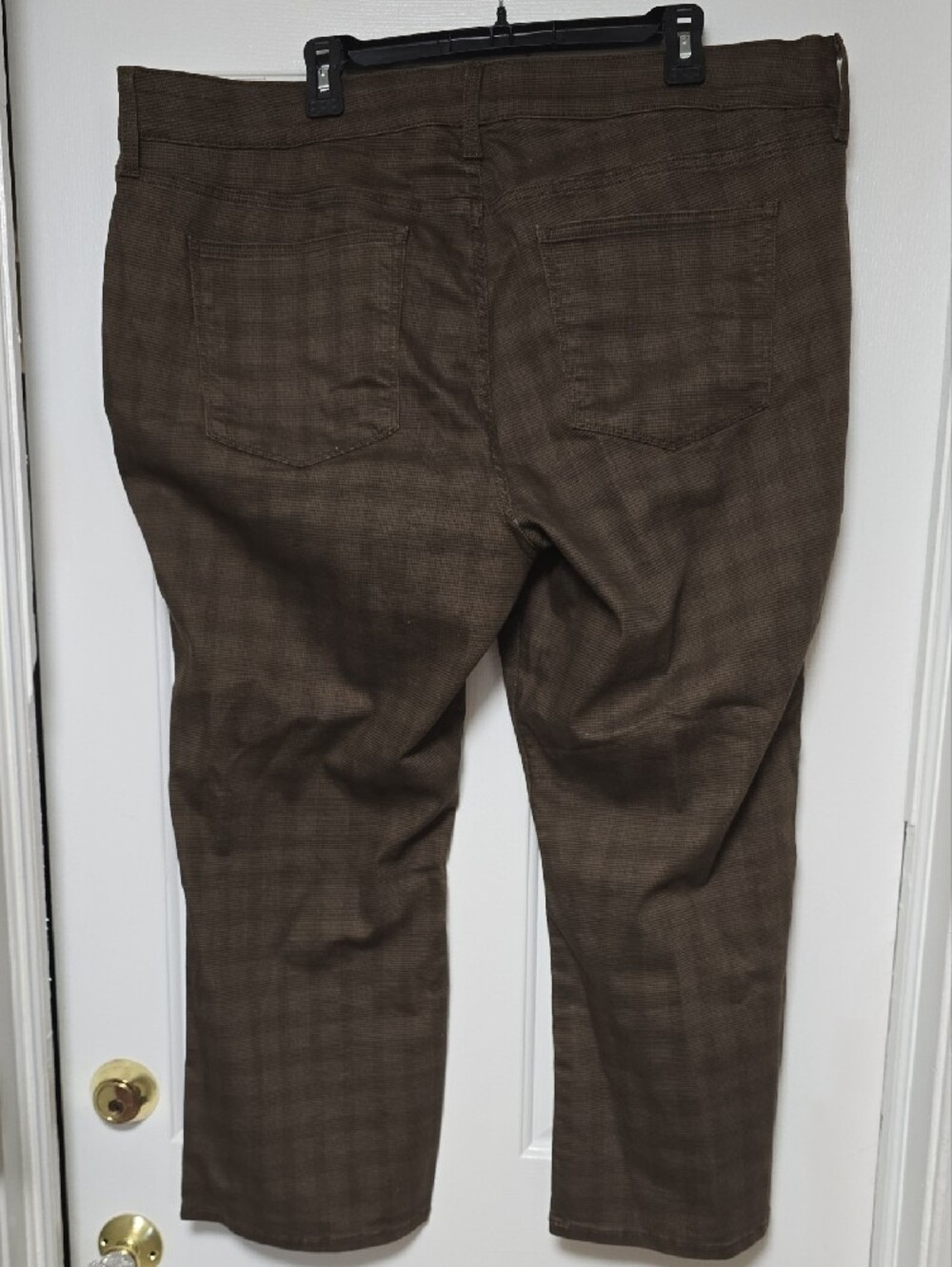 St. John's Bay Brown Plaid Kick Crop Pants Size 18W - Picture 7 of 11